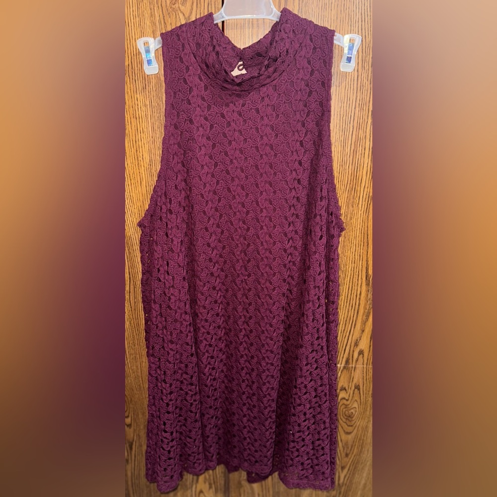 Planet Gold Burgundy Lace Top